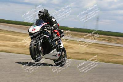 media/Apr-26-2024-TrackDaz (Fri) [[c4b677d280]]/B Group/120pm (Wheelie Bump)/